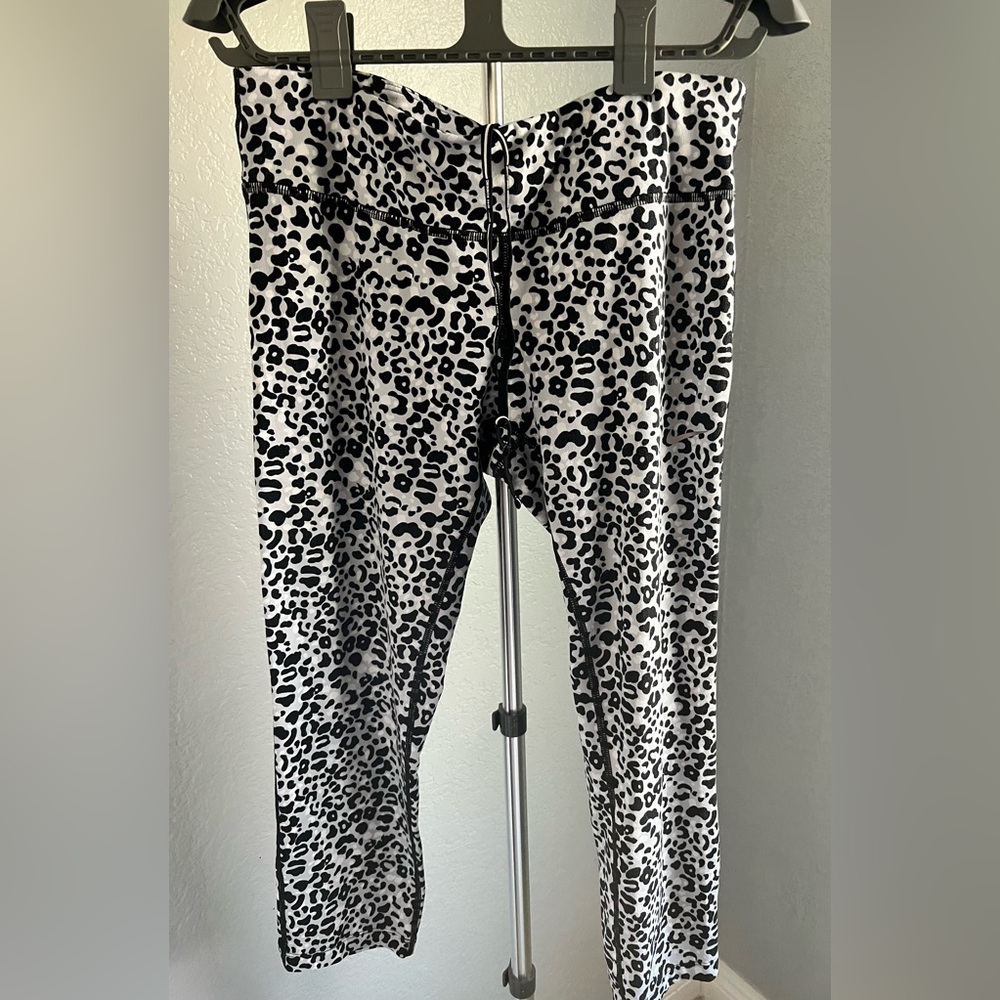 Cropped Nike Leggings size L